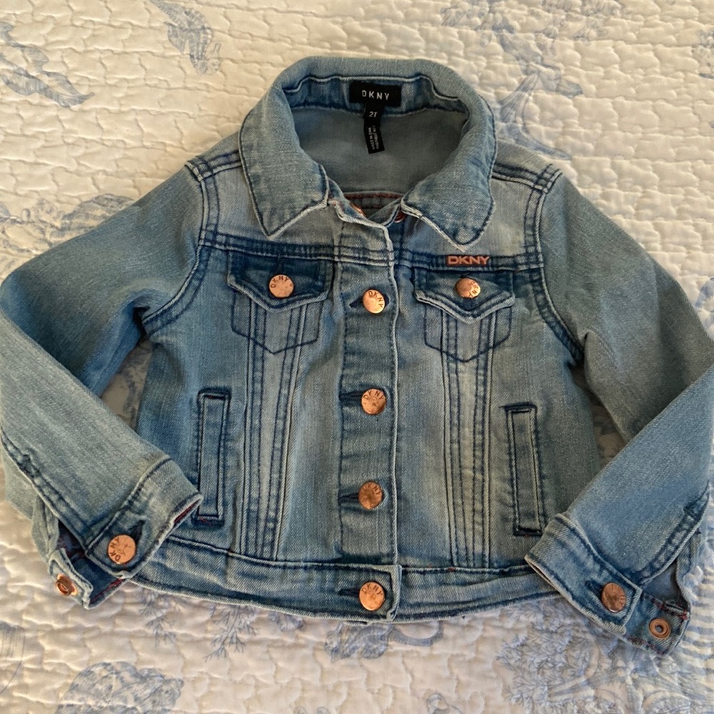 Toddler girls size 2 DKNY jean jacket. Like new.